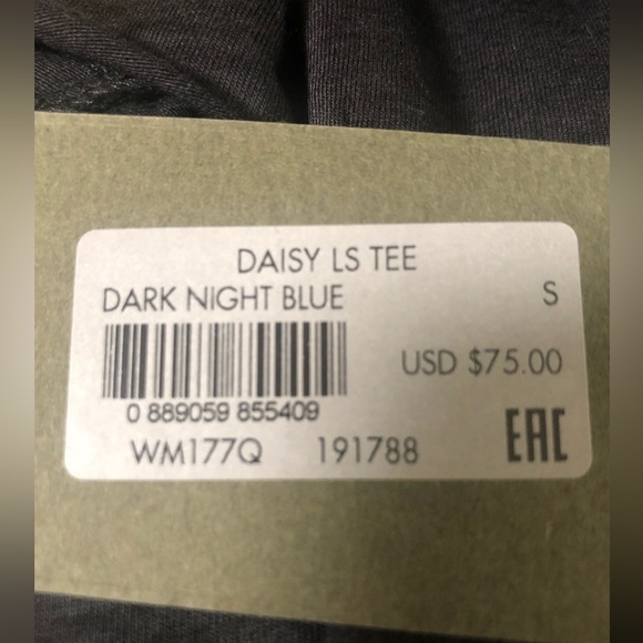 NWT ALLSAINTS Women's Daisy Tee Dark Night Tiered Hemline Pullover Sz. Small - Picture 13 of 13